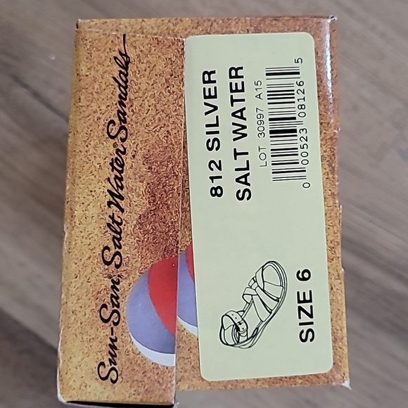 NIB Hoy SaltWater Toddler Girls Waterproof Sandal Silver 6 - Picture 6 of 6